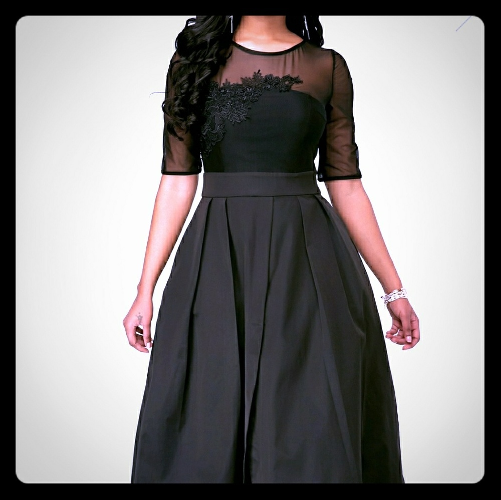 Pleated High Waist Dress
with Pockets